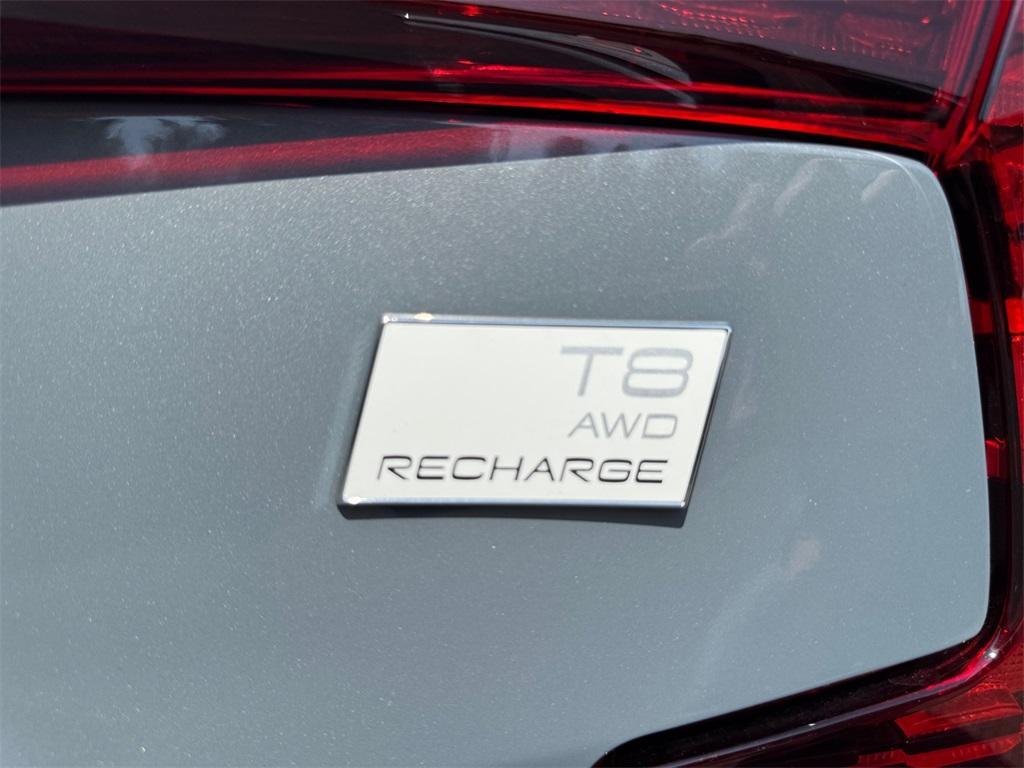 used 2024 Volvo S60 Recharge Plug-In Hybrid car, priced at $46,295