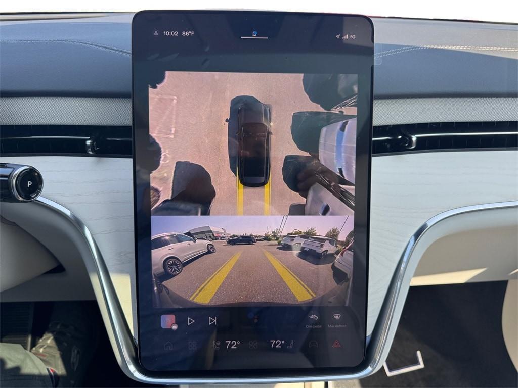 new 2025 Volvo EX90 car, priced at $87,839