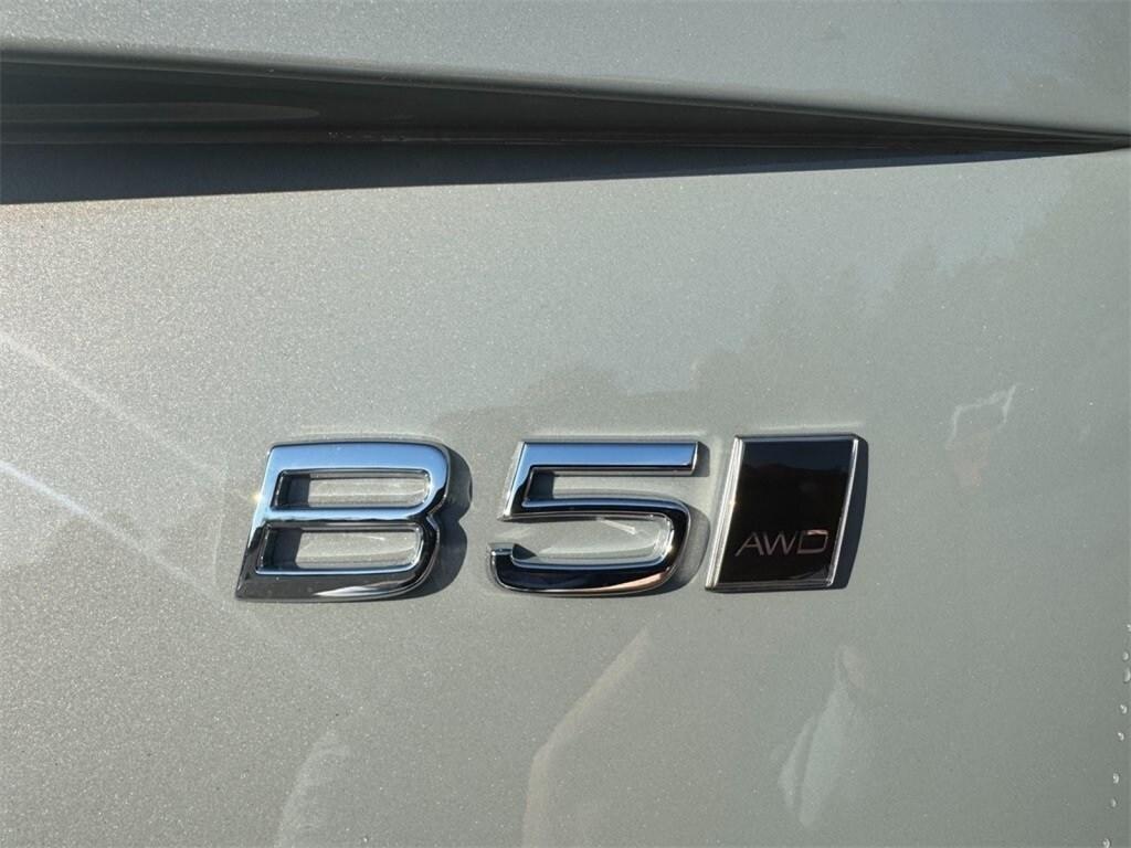 new 2025 Volvo XC90 car, priced at $65,555