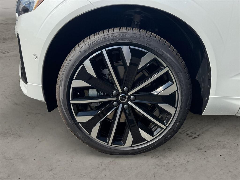 new 2026 Volvo XC60 car, priced at $71,294