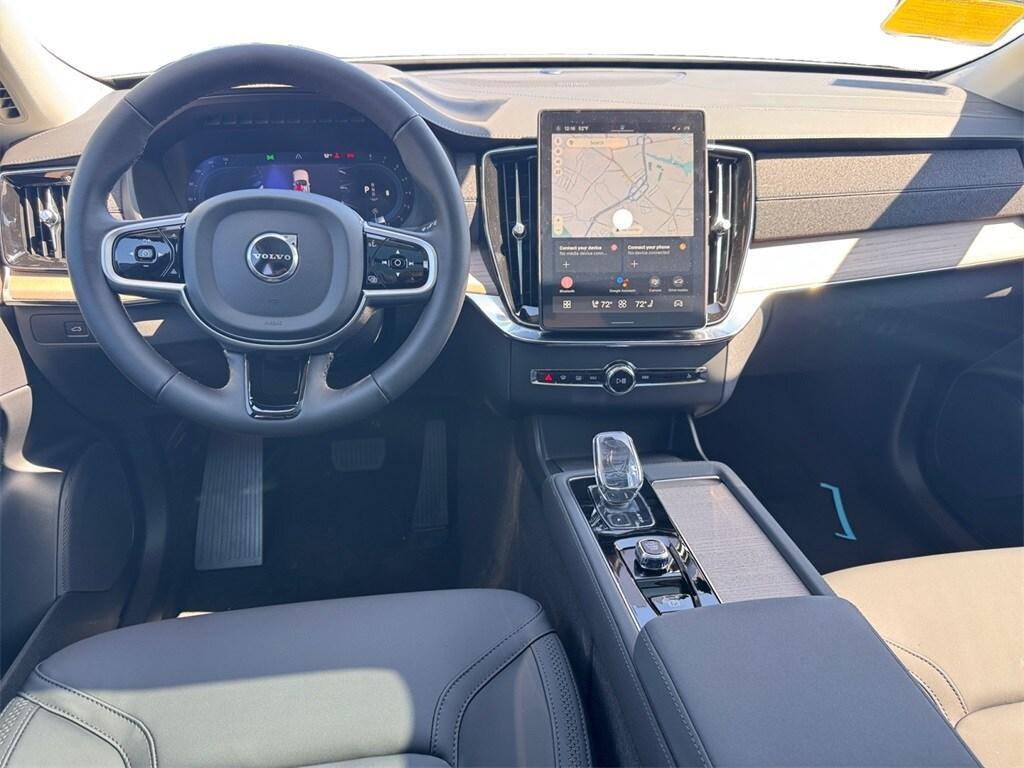 new 2025 Volvo XC90 car, priced at $64,645