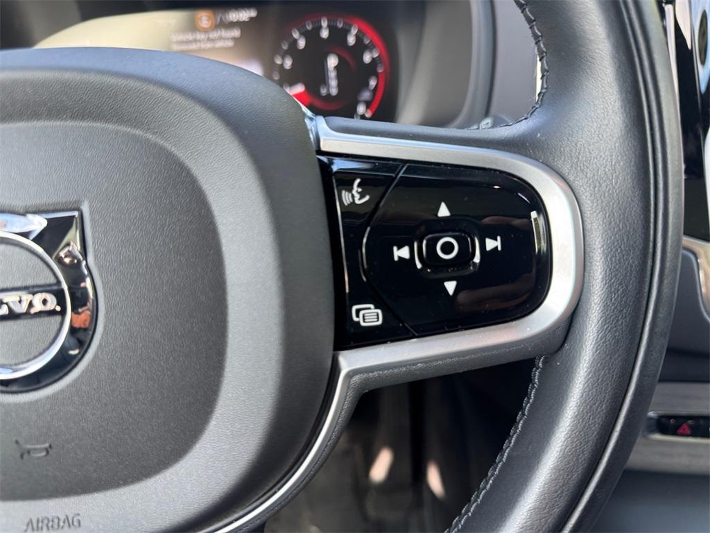 used 2022 Volvo XC90 car, priced at $42,466