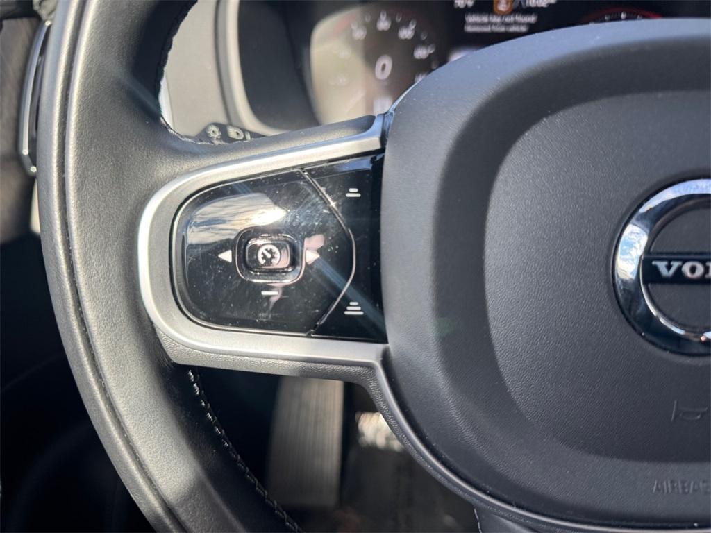 used 2022 Volvo XC90 car, priced at $42,466