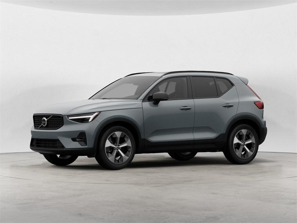 new 2026 Volvo XC40 car, priced at $50,699