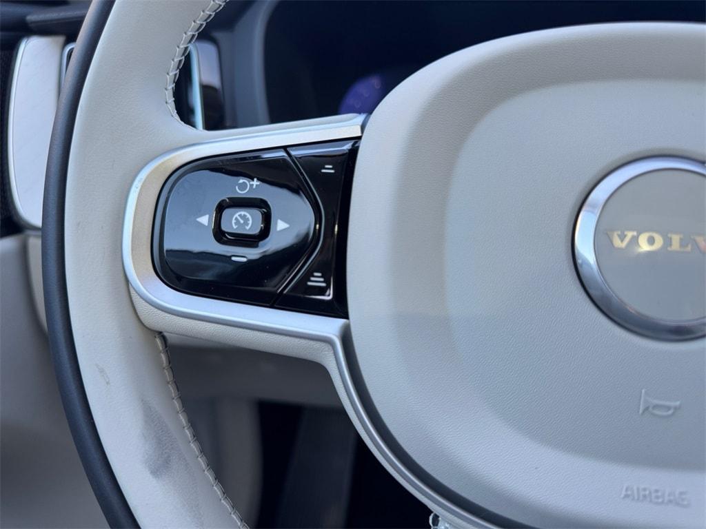 new 2026 Volvo XC60 car, priced at $64,484