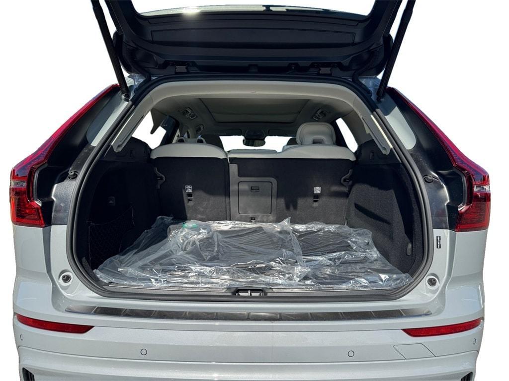 new 2026 Volvo XC60 car, priced at $64,484