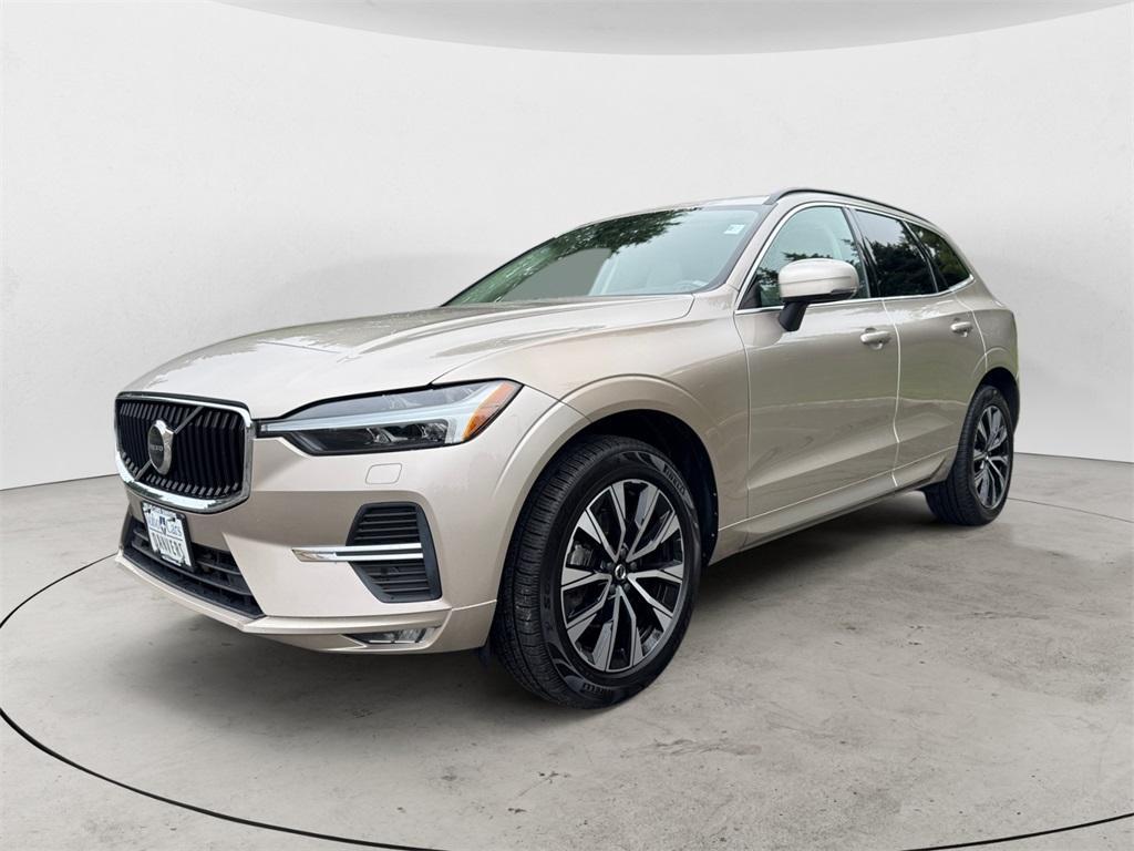 used 2023 Volvo XC60 car, priced at $35,686