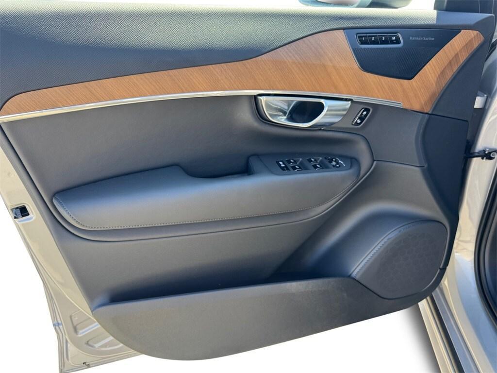 new 2025 Volvo XC90 car, priced at $67,655