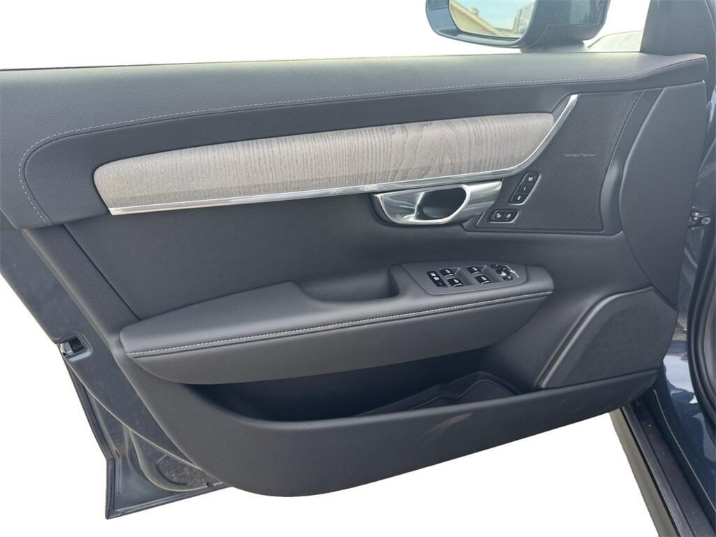 new 2025 Volvo V90 Cross Country car, priced at $68,950