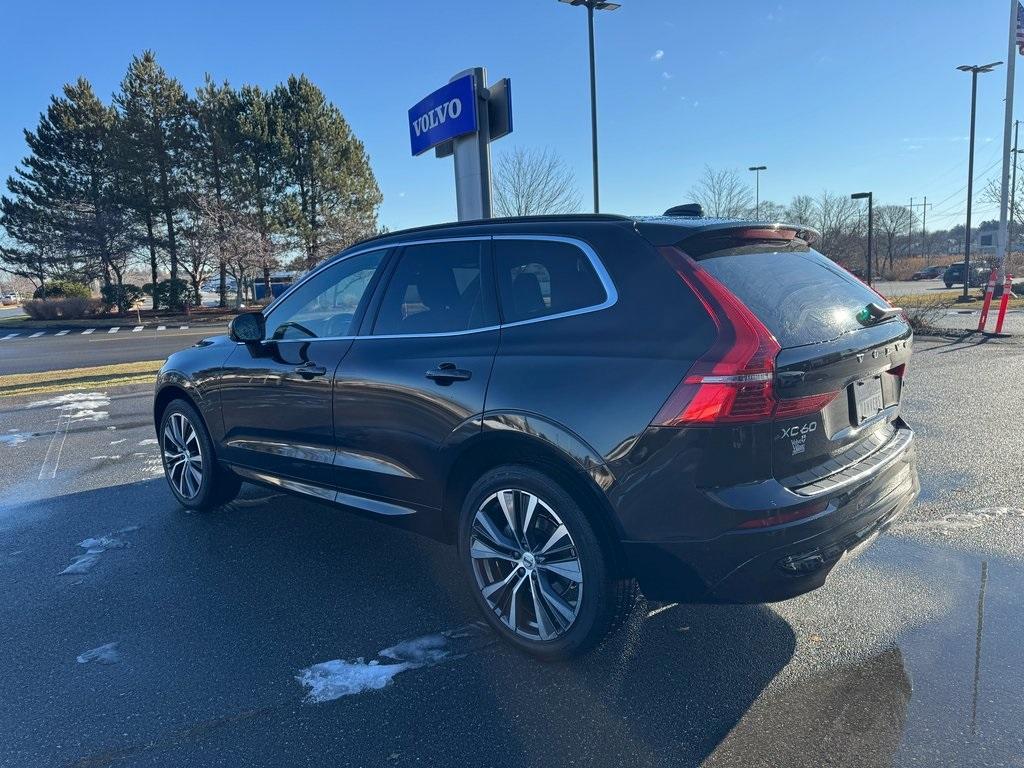 used 2022 Volvo XC60 car, priced at $33,456