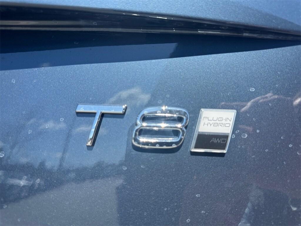 new 2025 Volvo XC90 Plug-In Hybrid car, priced at $77,895