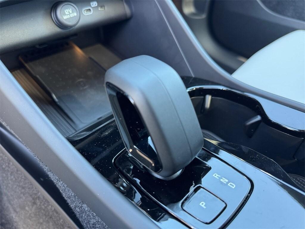 new 2025 Volvo EX40 car, priced at $61,015