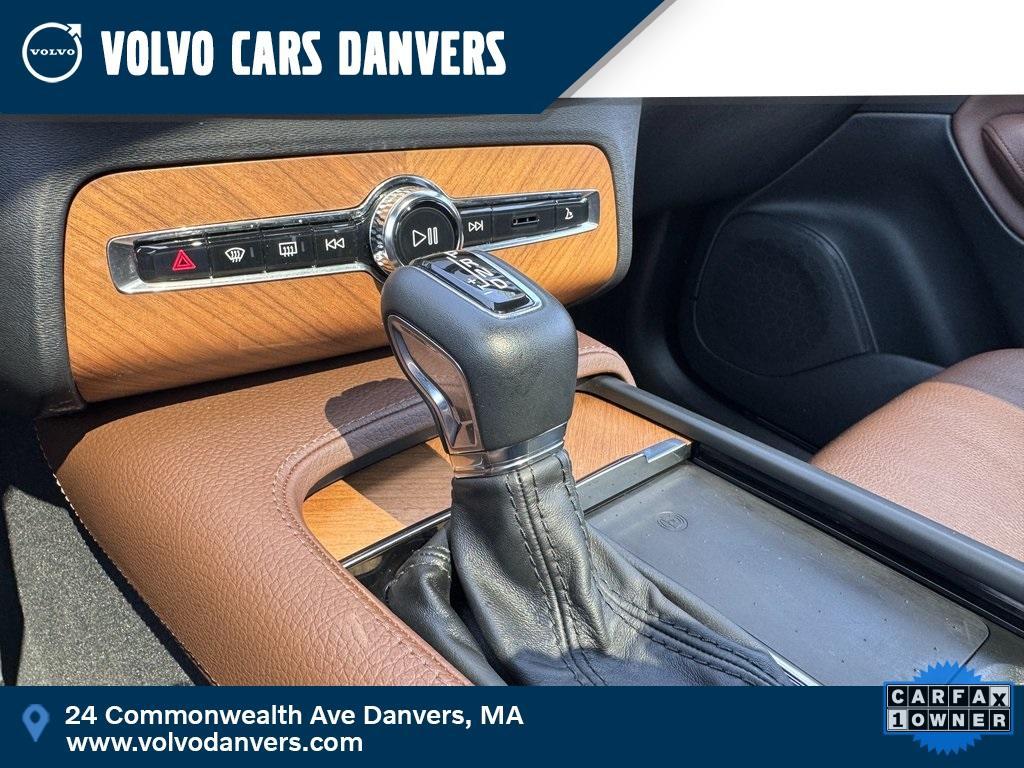 used 2022 Volvo XC90 car