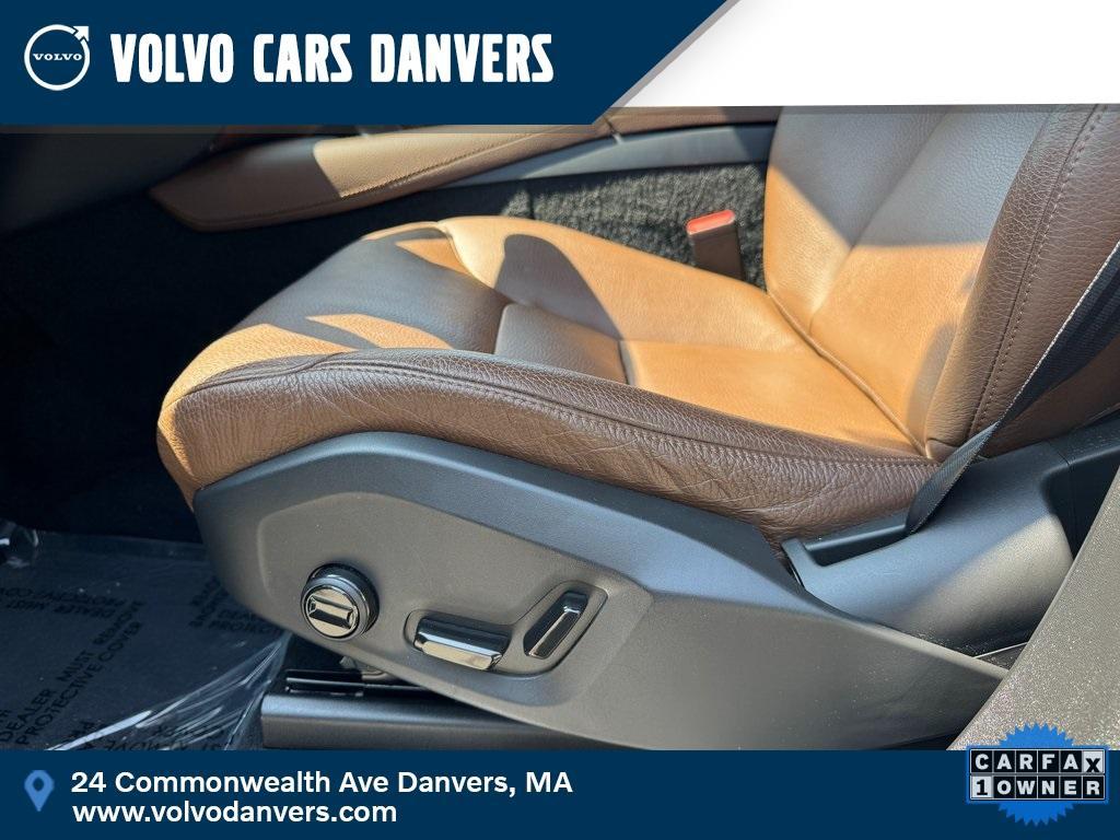 used 2022 Volvo XC90 car