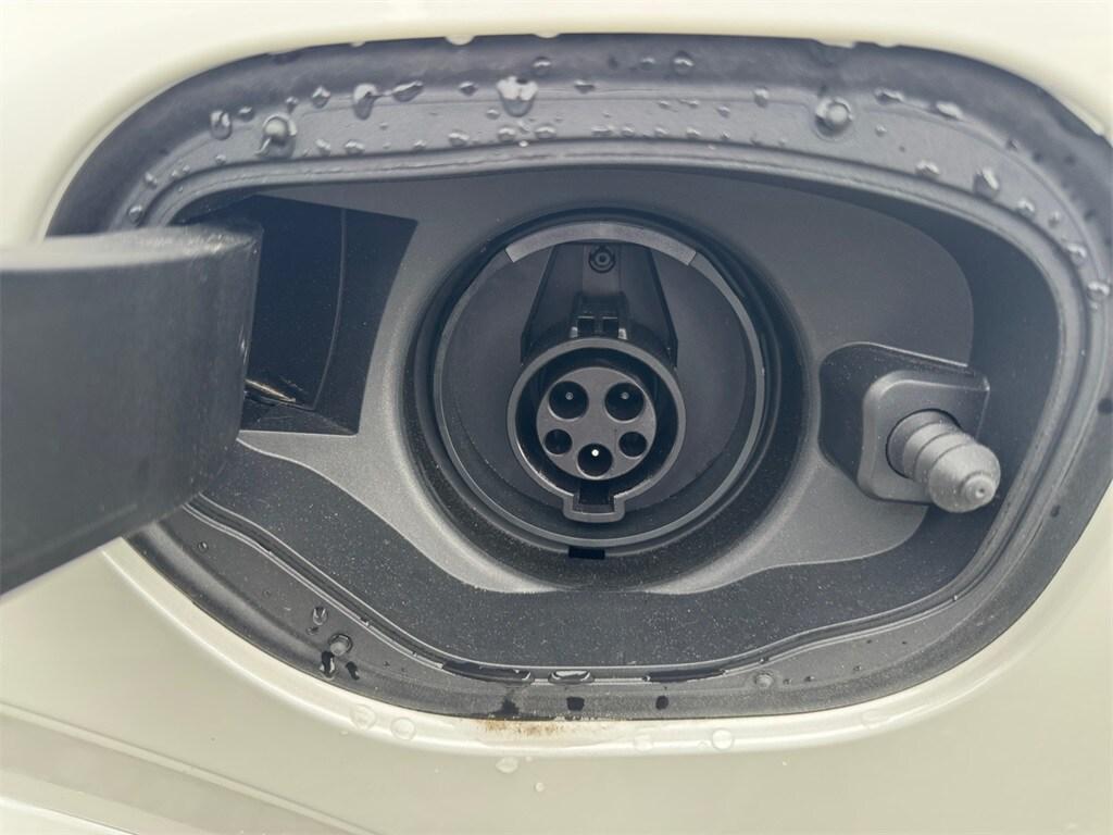 new 2025 Volvo XC90 Plug-In Hybrid car, priced at $76,005
