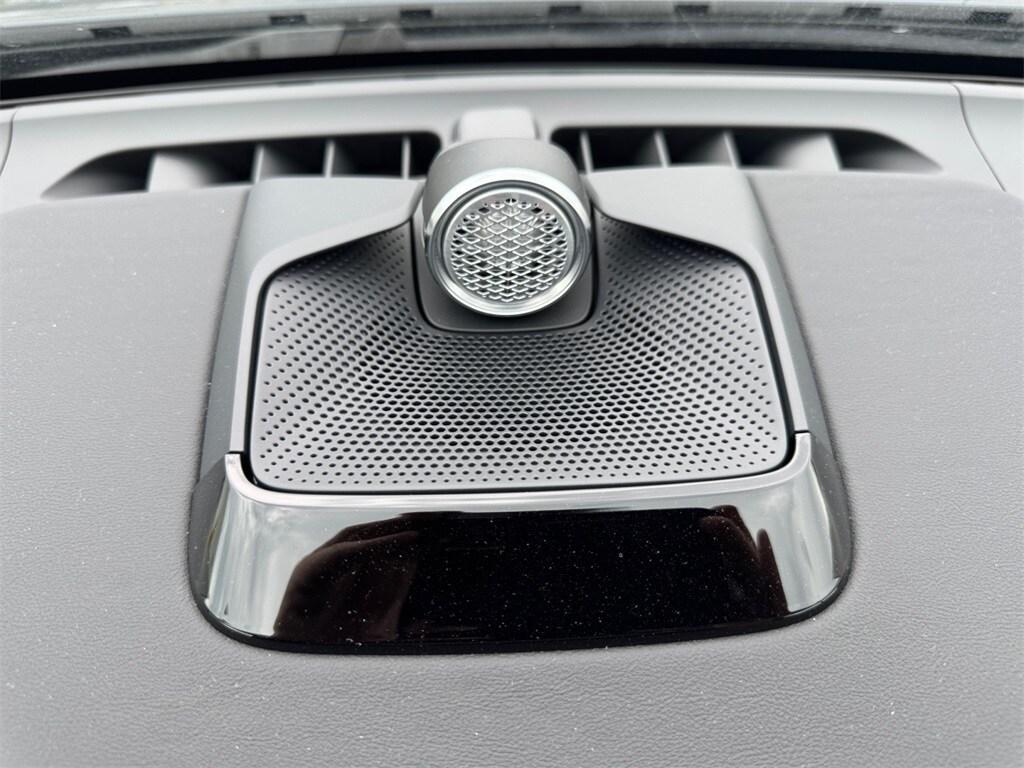 new 2025 Volvo EX90 car