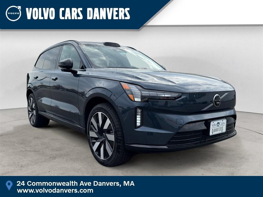 new 2025 Volvo EX90 car