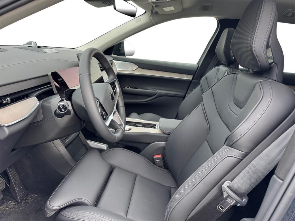 new 2025 Volvo EX90 car