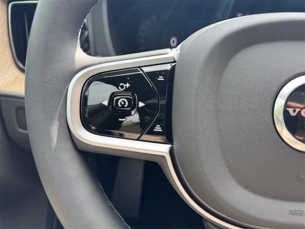 new 2026 Volvo XC60 car, priced at $58,360