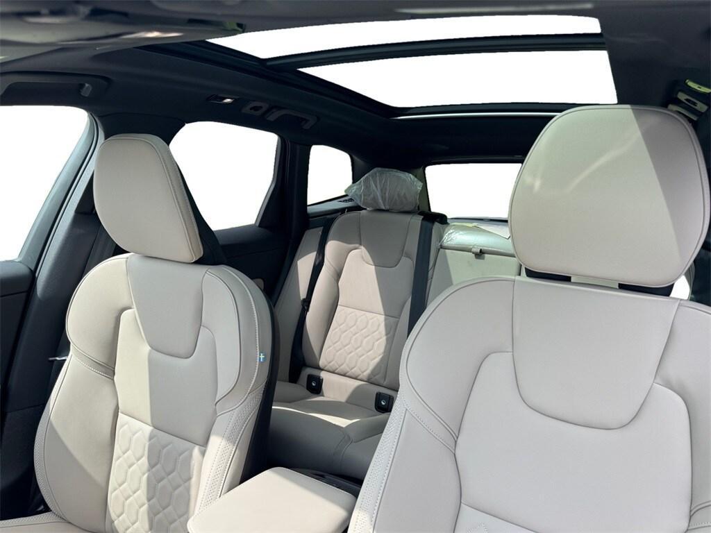 new 2026 Volvo XC60 car, priced at $58,360