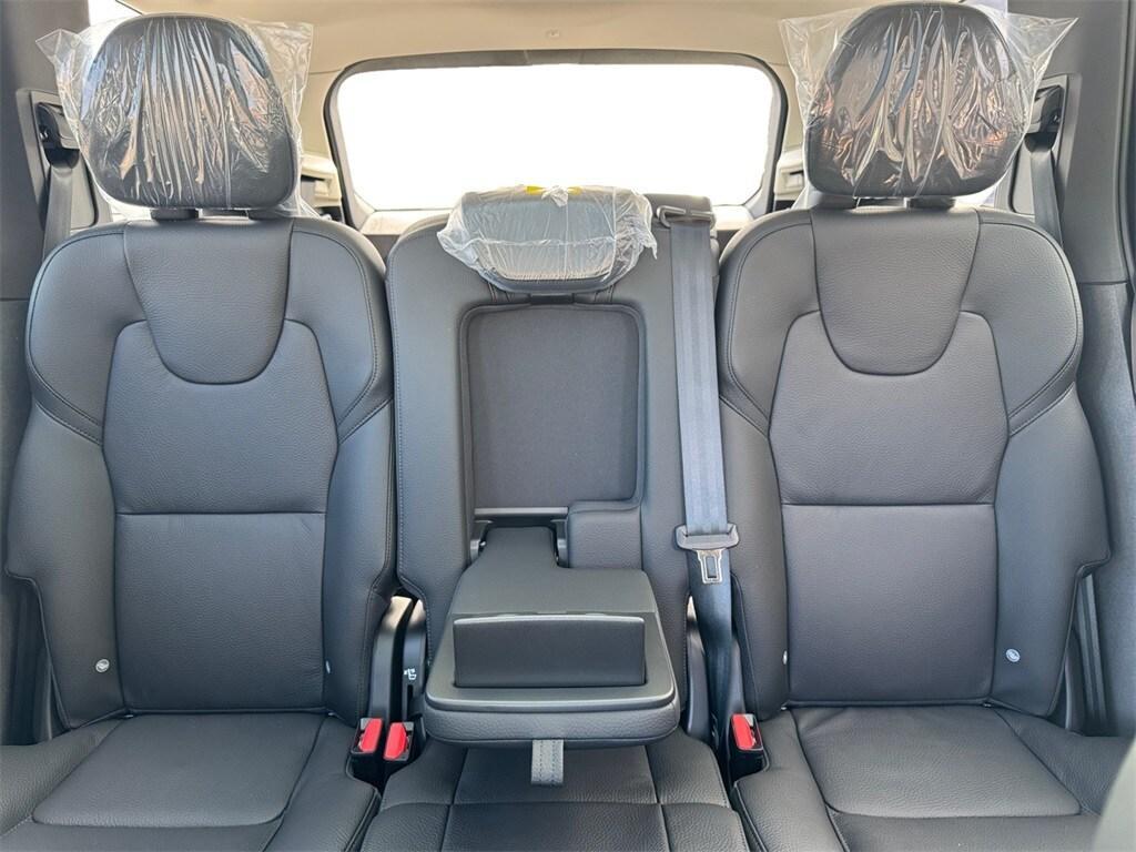 new 2025 Volvo XC90 car, priced at $67,265