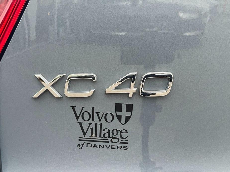 used 2021 Volvo XC40 Recharge Pure Electric car, priced at $29,886