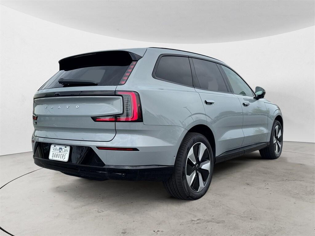 new 2025 Volvo EX90 car