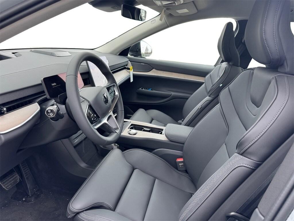new 2025 Volvo EX90 car