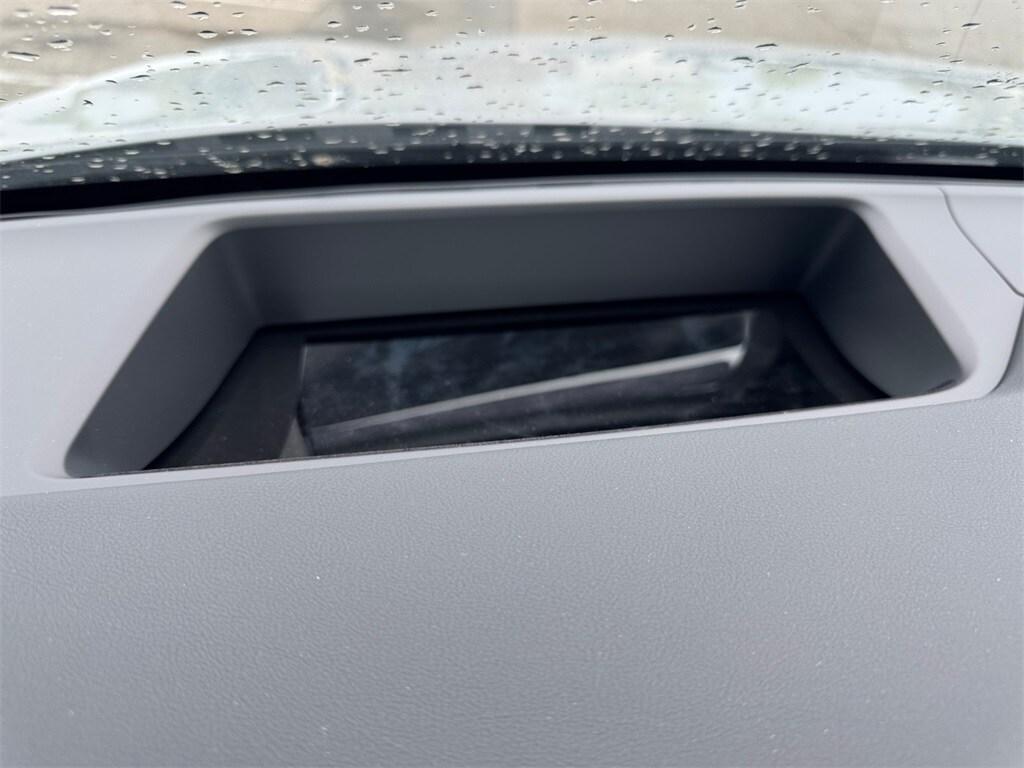 new 2025 Volvo EX90 car