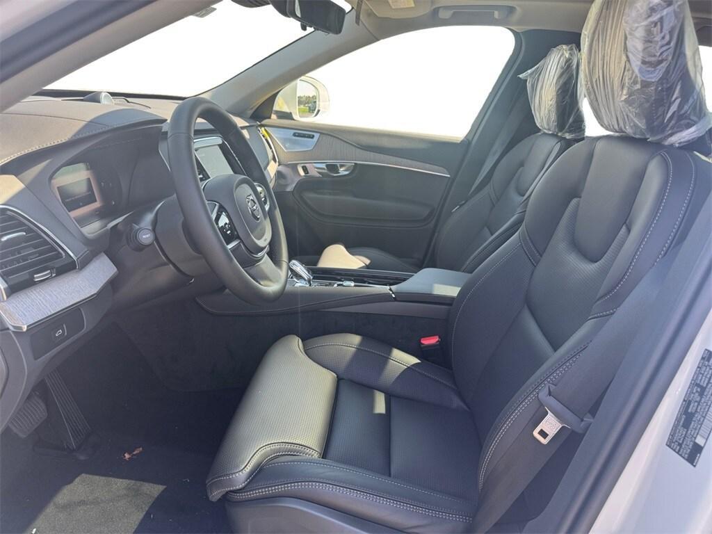 new 2025 Volvo XC90 car, priced at $76,850