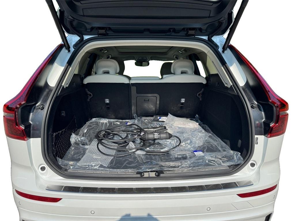 new 2026 Volvo XC60 car, priced at $74,435