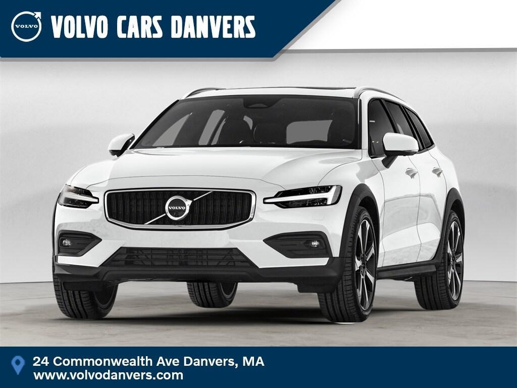new 2025 Volvo V60 Cross Country car, priced at $58,905