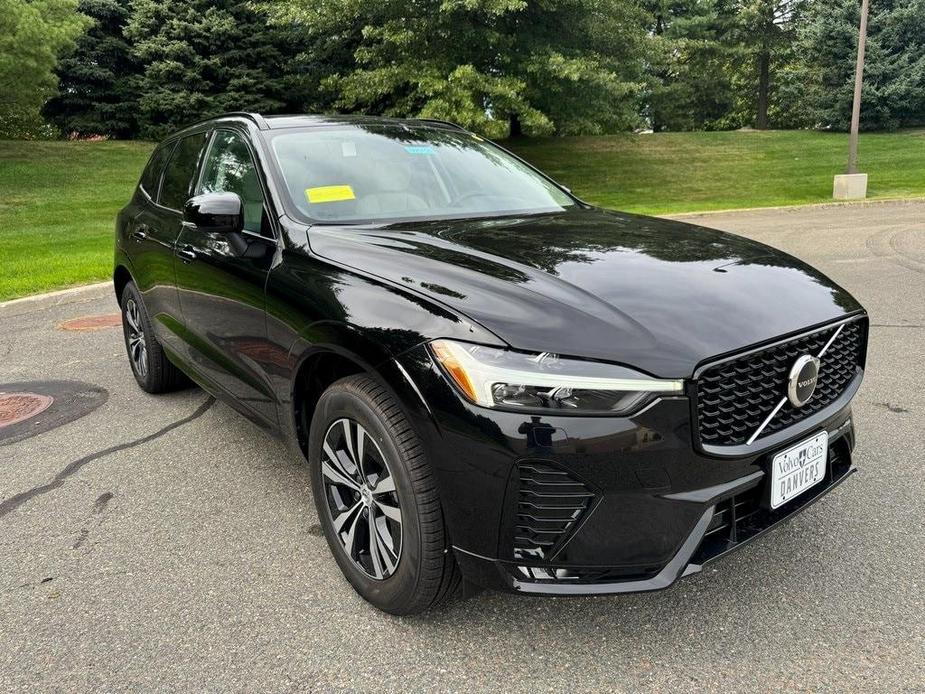 new 2025 Volvo XC60 car, priced at $49,885