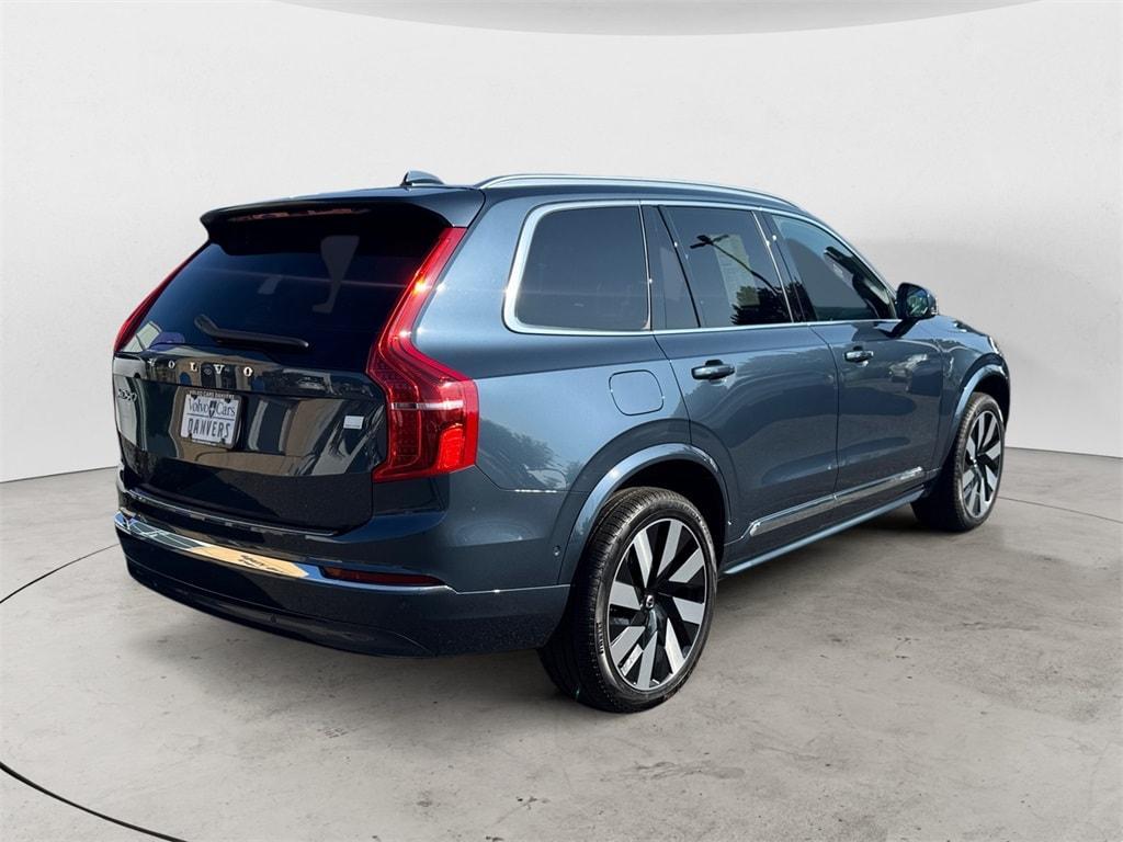 new 2026 Volvo XC60 car, priced at $64,484