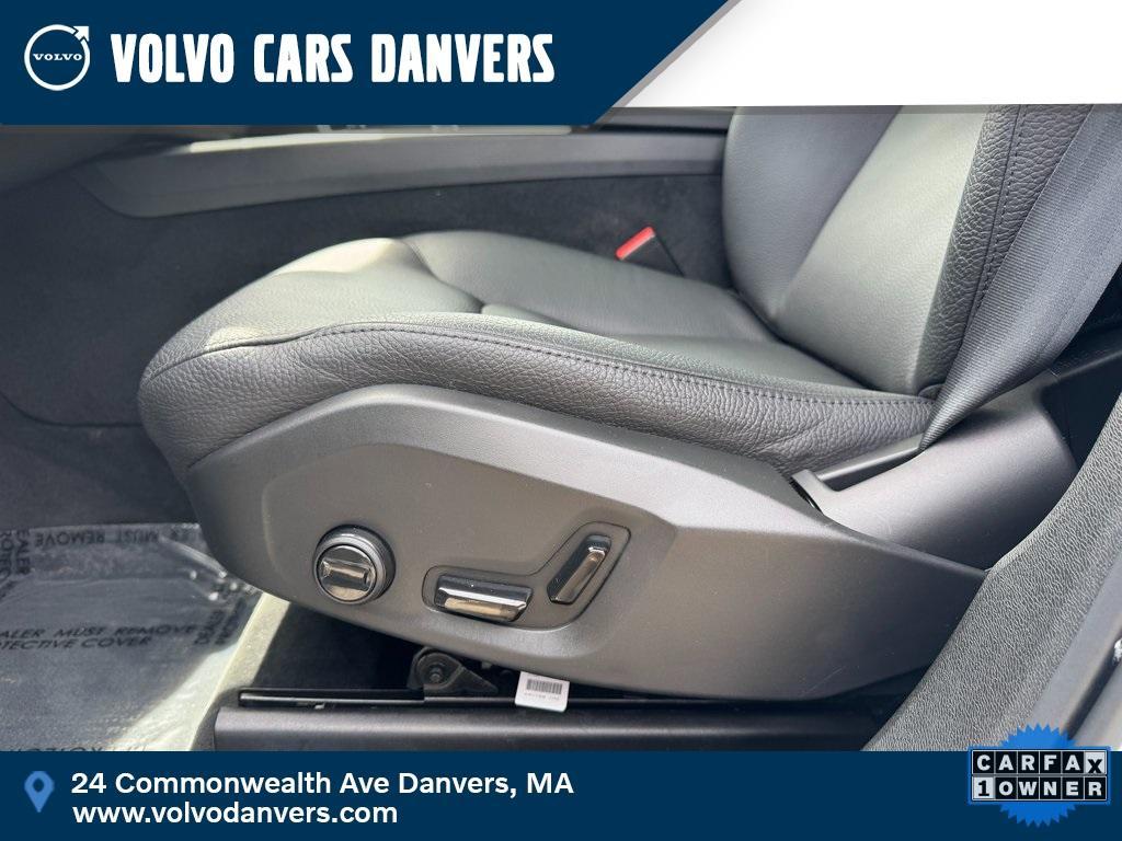used 2022 Volvo XC60 car, priced at $35,886