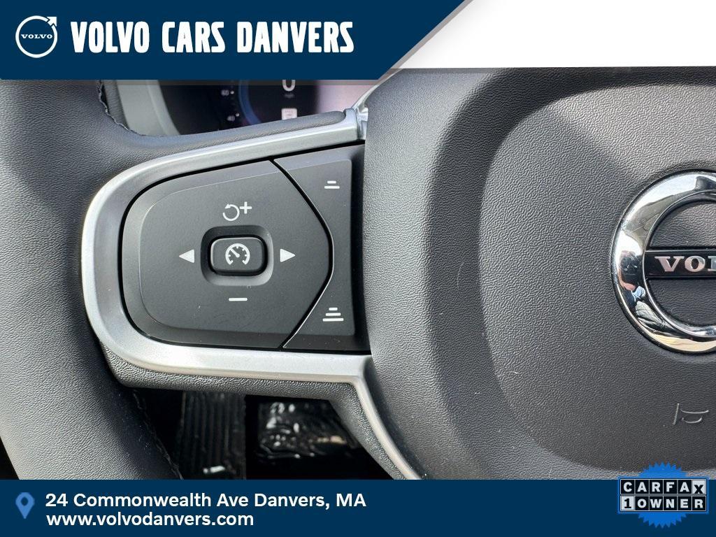 used 2022 Volvo XC60 car, priced at $35,886