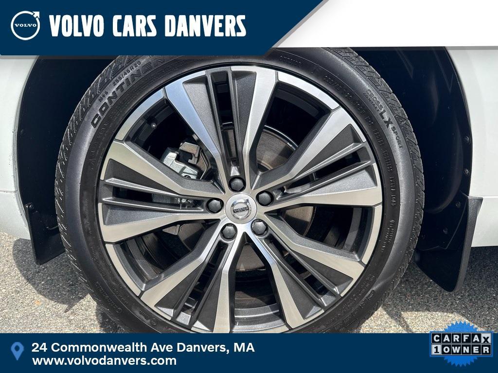 used 2022 Volvo XC60 car, priced at $35,886