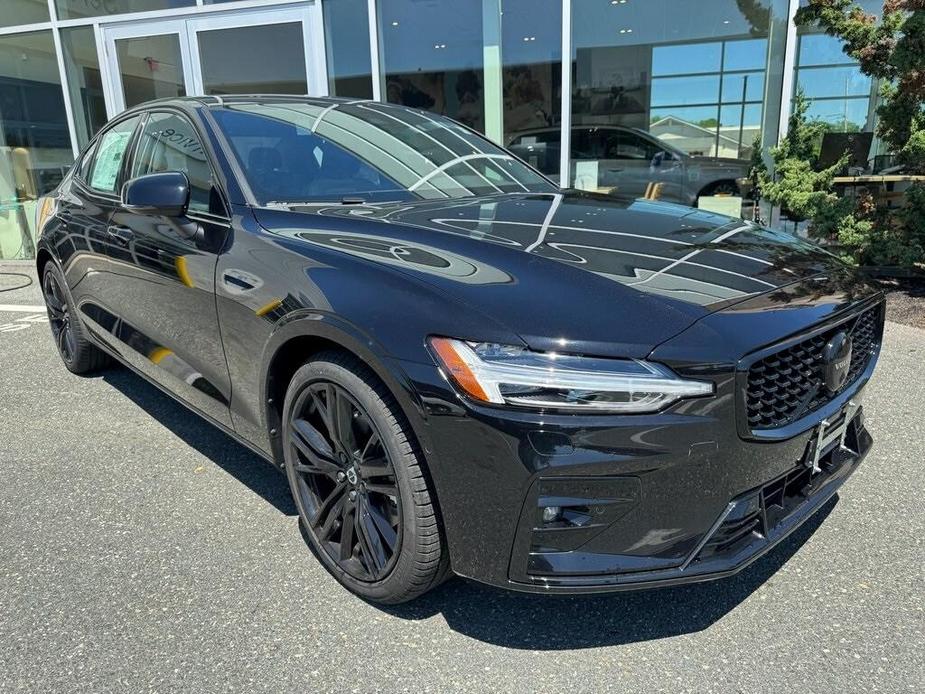 new 2024 Volvo S60 car, priced at $50,795