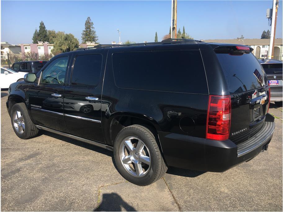 used 2014 Chevrolet Suburban car, priced at $16,999