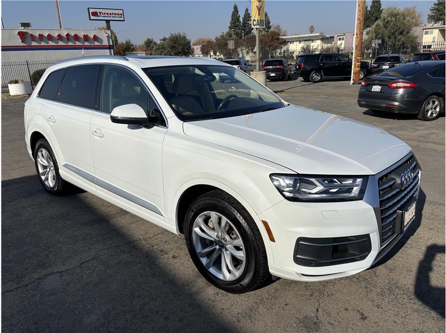 used 2019 Audi Q7 car, priced at $21,977