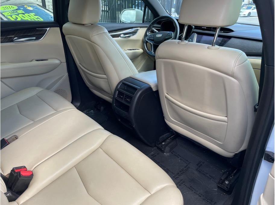 used 2019 Cadillac XT5 car, priced at $18,999