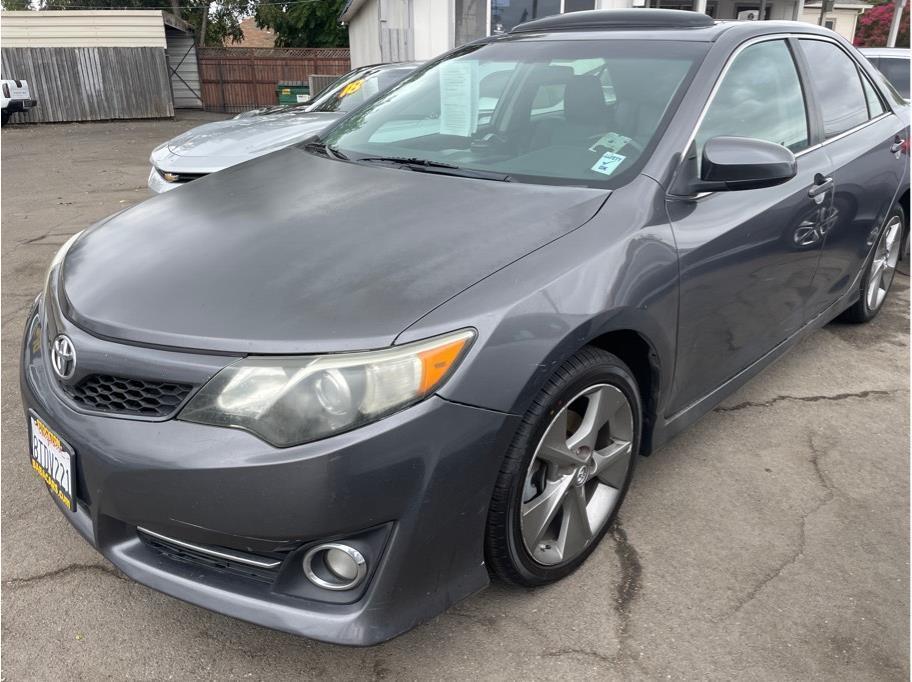 used 2014 Toyota Camry car, priced at $9,777