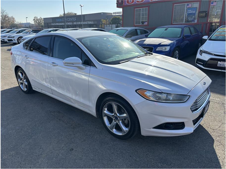 used 2014 Ford Fusion car, priced at $9,999