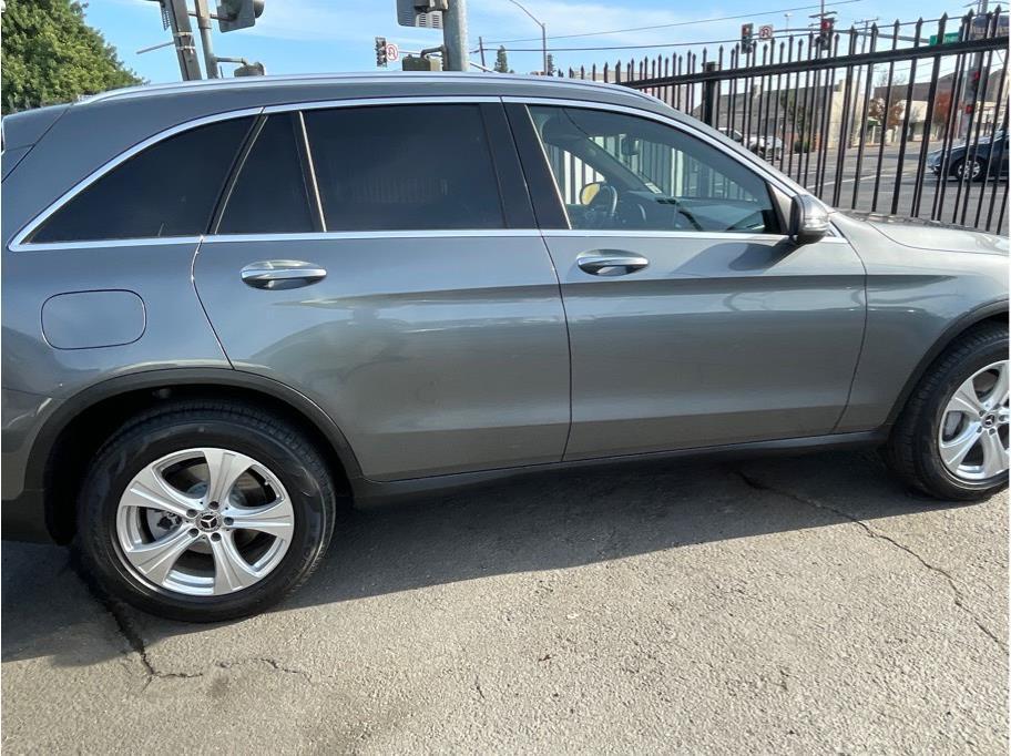 used 2017 Mercedes-Benz GLC 300 car, priced at $20,999