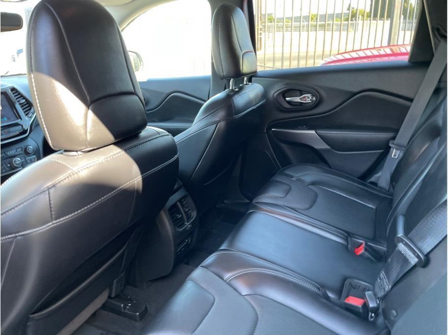 used 2019 Jeep Cherokee car, priced at $15,999