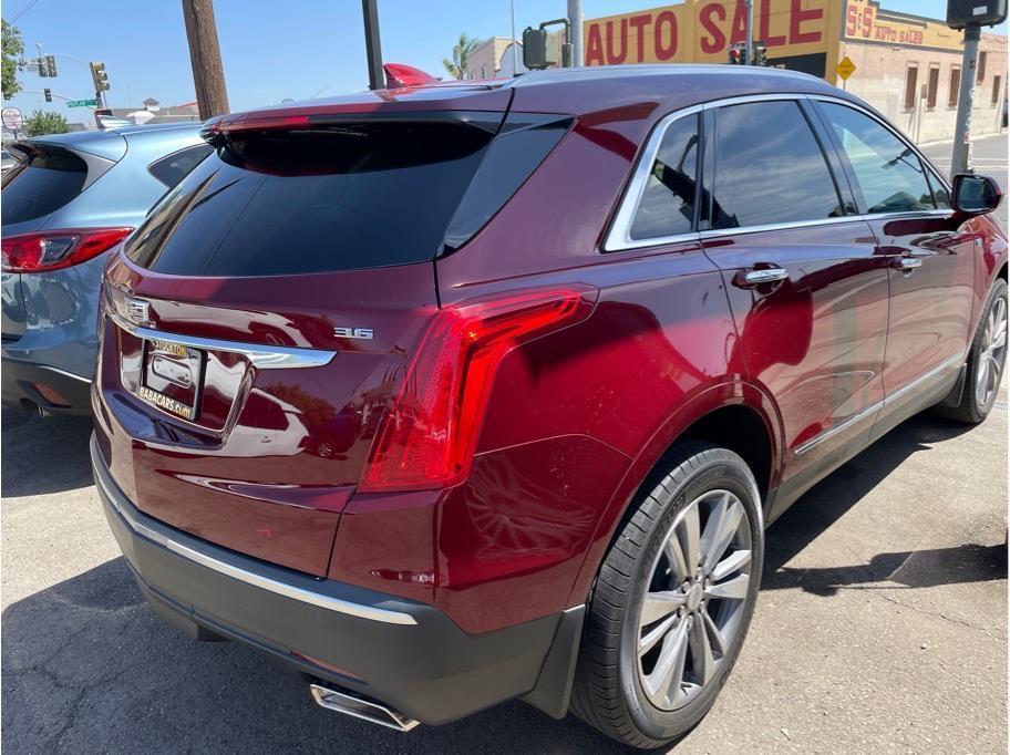 used 2018 Cadillac XT5 car, priced at $19,999