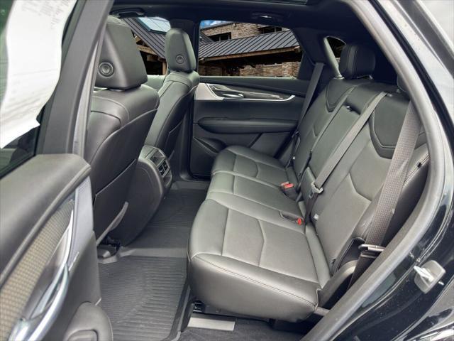 used 2021 Cadillac XT5 car, priced at $31,991