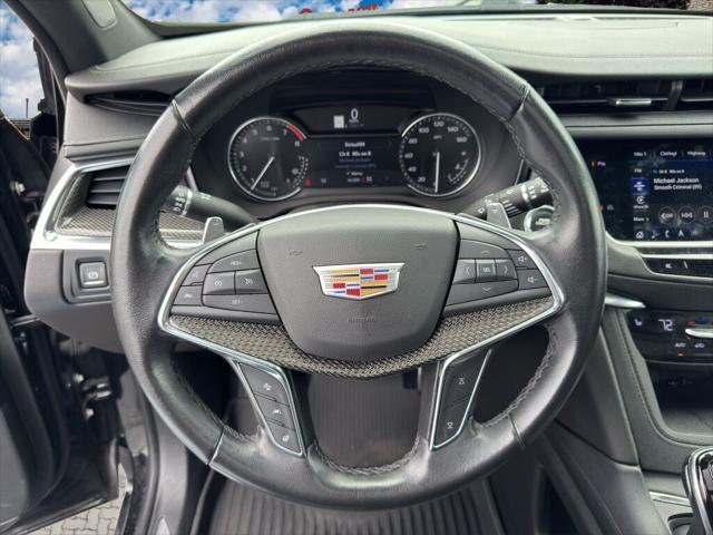 used 2021 Cadillac XT5 car, priced at $31,991