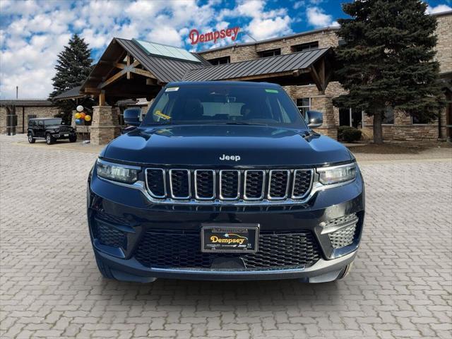 new 2025 Jeep Grand Cherokee car, priced at $42,470