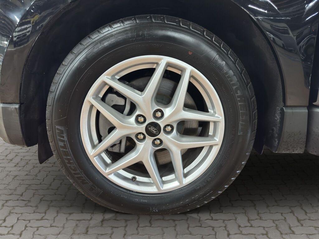 used 2024 Ford Edge car, priced at $24,991